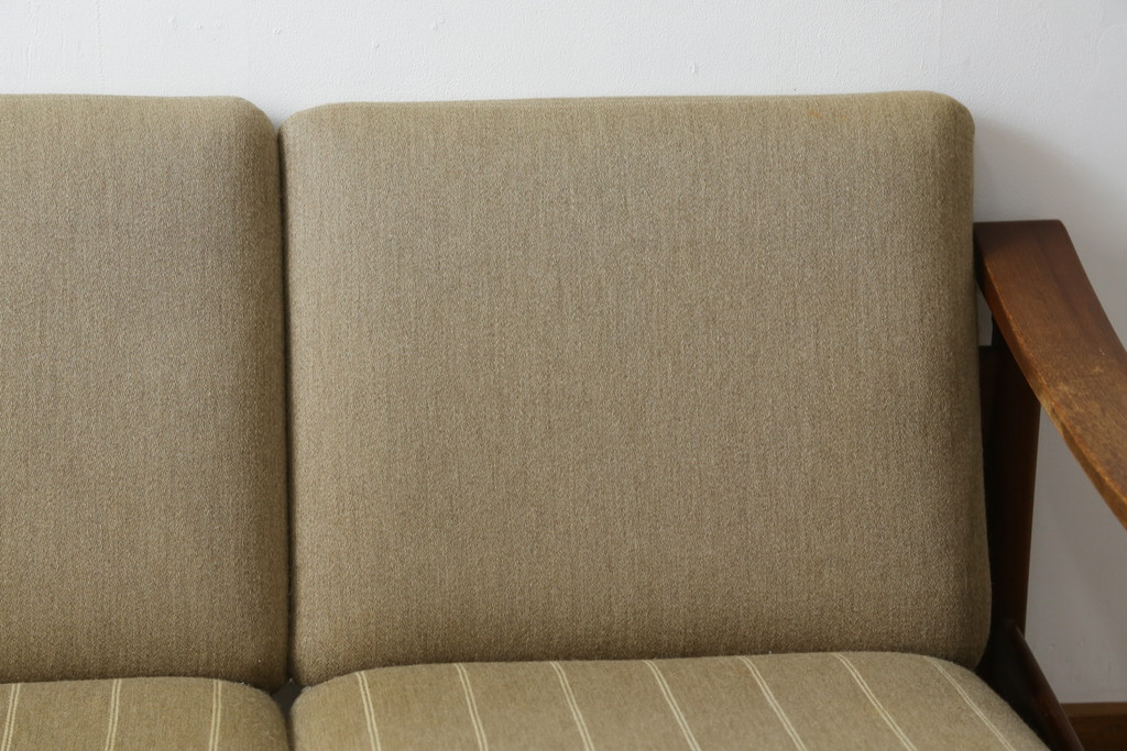 デンマークビンテージ　Hans J Wegner(ハンス・J・ウェグナー)　GETAMA (ゲタマ)　チーク材　GE280　北欧デザインがおしゃれなトリプルソファ(3人掛け、3P、三人掛け、3シーター、ヴィンテージ)(R-081317)
