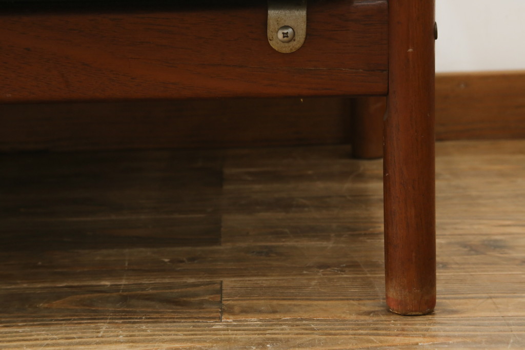 デンマークビンテージ　Hans J Wegner(ハンス・J・ウェグナー)　GETAMA (ゲタマ)　チーク材　GE280　北欧デザインがおしゃれなトリプルソファ(3人掛け、3P、三人掛け、3シーター、ヴィンテージ)(R-081317)