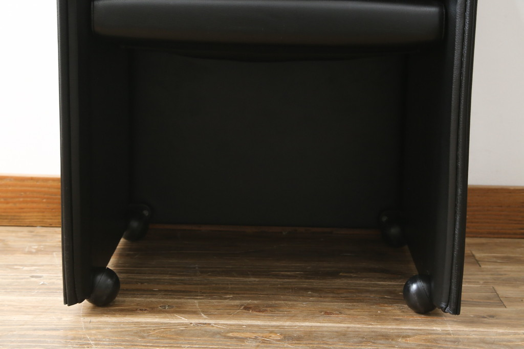 中古 美品 Cassina(カッシーナ) 401 BREAK(ブレーク) MARIO 中古 美品 Cassina(カッシーナ) 401 BREAK(ブレーク) MARIO