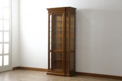 中古　美品　DREXEL HERITAGE(ドレクセルヘリテイジ)　FRANCESCA(フランチェスカ)シリーズ　気品溢れる佇まいが魅力のガラスキャビネット(飾り棚、キュリオケース、ショーケース、ガラスケース、Gケース、コレクションケース、店舗什器)(定価約74万円)(R-077450)