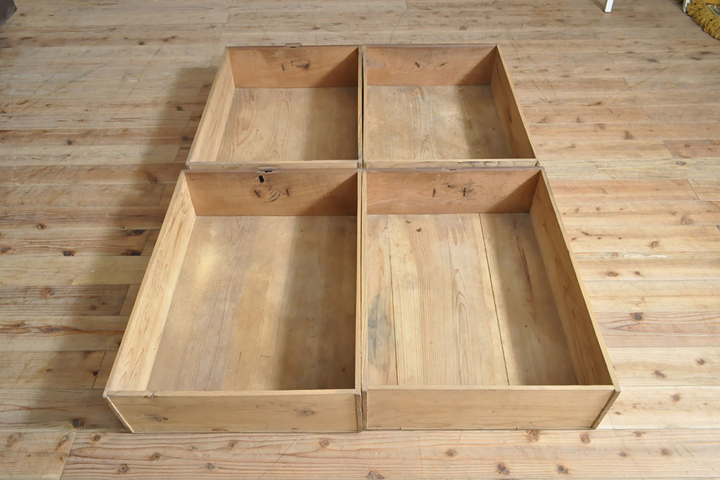 アンティーク家具　特大サイズ!　和の空間を高める存在感抜群の九尺収納箪笥(キャビネット、水屋箪笥)(R-036644)