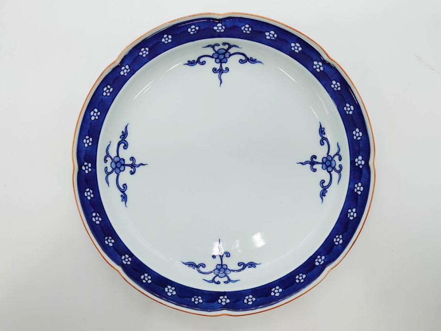 源右衛門窯　有田焼　染付四方唐草　(大)約22cm　7.3寸　(小)約19cm　6.2寸　上品な佇まいの中皿10枚セット(花、取り皿、和皿、和食器、裏印、共箱付き、七寸三分、六寸二分)(R-081496)