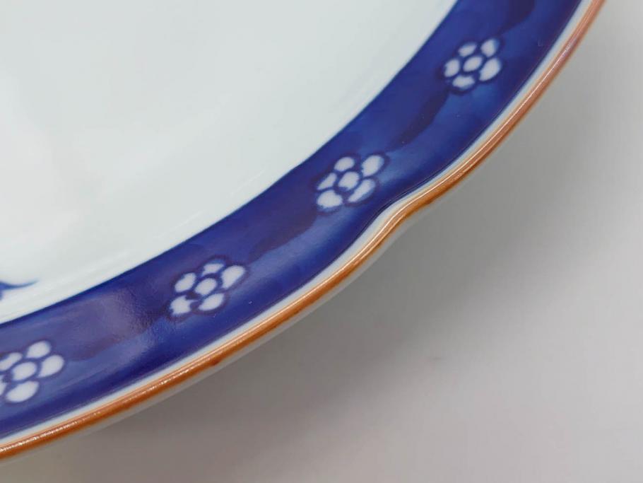 源右衛門窯　有田焼　染付四方唐草　(大)約22cm　7.3寸　(小)約19cm　6.2寸　上品な佇まいの中皿10枚セット(花、取り皿、和皿、和食器、裏印、共箱付き、七寸三分、六寸二分)(R-081496)