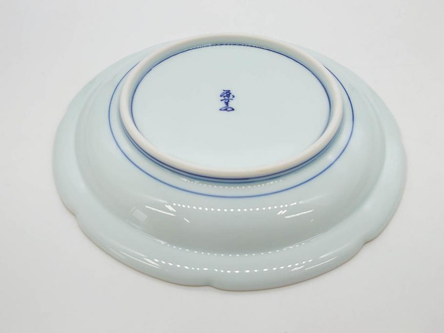 源右衛門窯　有田焼　染付四方唐草　(大)約22cm　7.3寸　(小)約19cm　6.2寸　上品な佇まいの中皿10枚セット(花、取り皿、和皿、和食器、裏印、共箱付き、七寸三分、六寸二分)(R-081496)