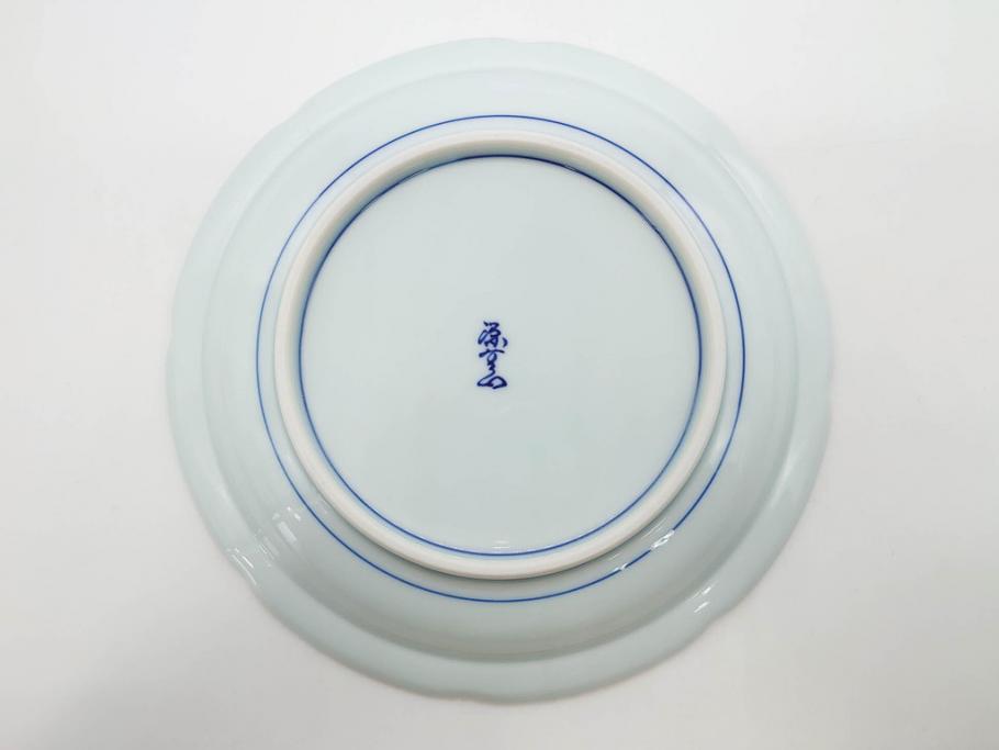 源右衛門窯　有田焼　染付四方唐草　(大)約22cm　7.3寸　(小)約19cm　6.2寸　上品な佇まいの中皿10枚セット(花、取り皿、和皿、和食器、裏印、共箱付き、七寸三分、六寸二分)(R-081496)