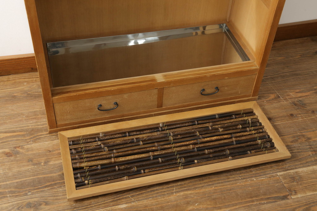 和製ビンテージ　民芸家具　上質な和の空間づくりにおすすめの置き水屋(置水屋、茶水屋、戸棚、茶棚、収納棚、ヴィンテージ)(R-068383)