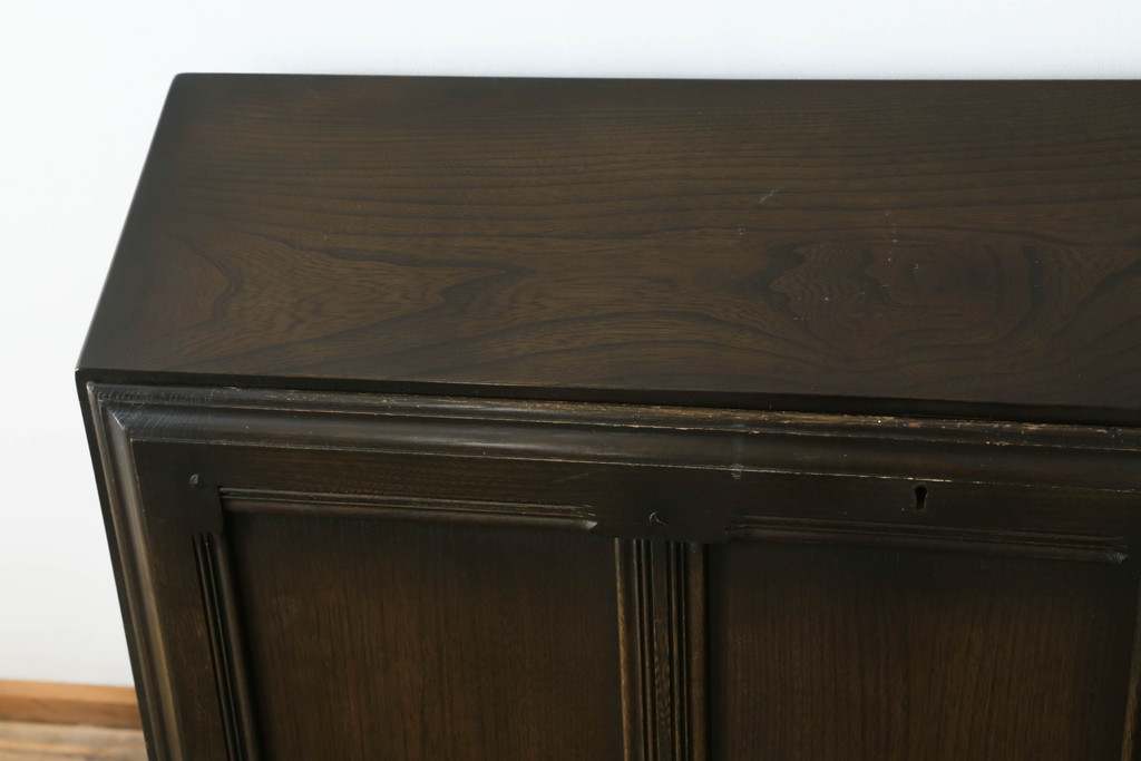 中古　美品　希少モデル　ERCOL(アーコール)　エルム材　クラシカルな佇まいで落ち着いた雰囲気を醸し出すライティングビューロー(ワークデスク、簿記机、収納棚、戸棚、在宅用、在宅ワーク用)(R-075298)