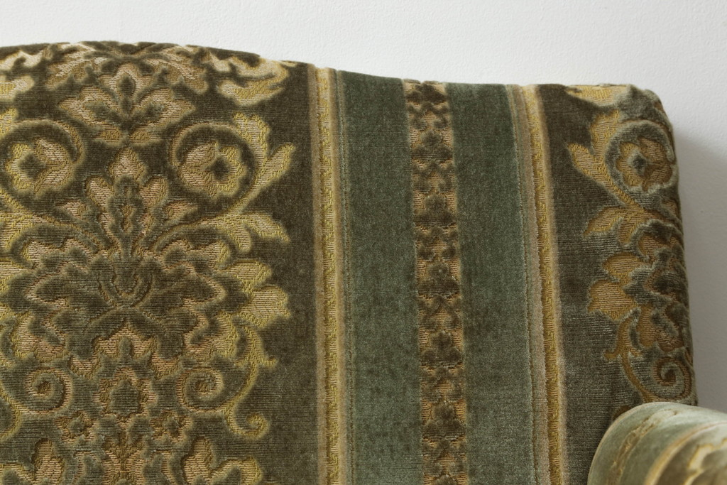 中古　DREXEL HERITAGE(ドレクセルヘリテイジ)　 Upholstery(アップホルスタリー)　クラシカルな佇まいの1人掛けソファ(アームチェア、一人掛け、1P)(R-057071)