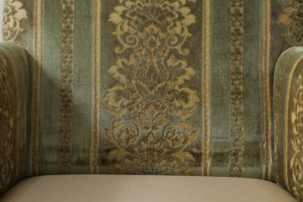 中古　DREXEL HERITAGE(ドレクセルヘリテイジ)　 Upholstery(アップホルスタリー)　クラシカルな佇まいの1人掛けソファ(アームチェア、一人掛け、1P)(R-057071)