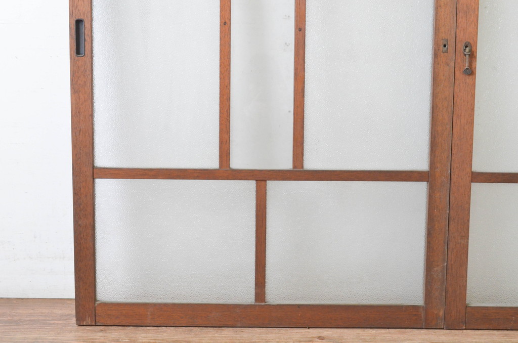 アンティーク建具　大正ロマン　ノスタルジックな雰囲気を醸し出すガラス窓2枚セット(ガラス戸、引き戸)(R-065546)