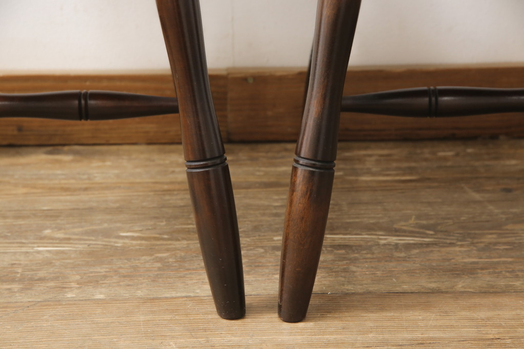 中古　美品　松本民芸家具　フープバックの背もたれがおしゃれな#72型・リーチチェア2脚セット(ダイニングチェア、ウィンザーチェア、ウインザーチェア)(R-057148)