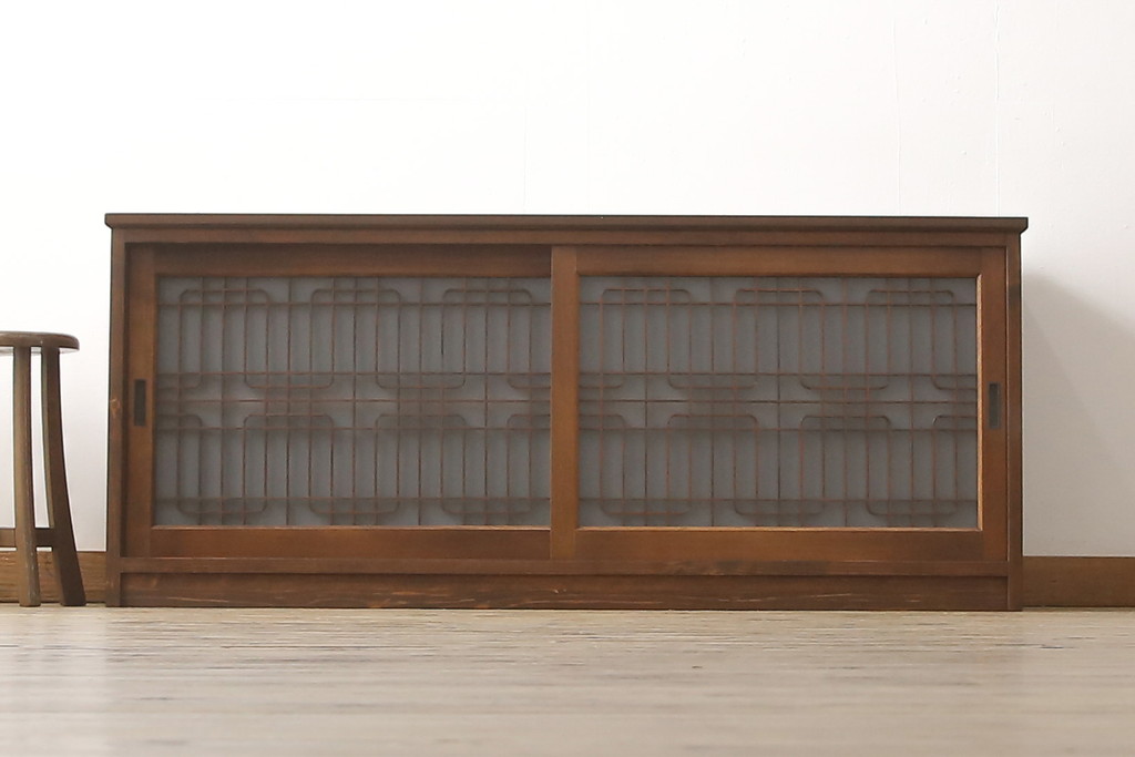 ラフジュ工房オリジナル 古建具リメイク 組子建具が上品なリビング