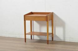 レトロ家具　赤みがかった色合いの丸ちゃぶ台(座卓、折り畳みテーブル)(R-040230)