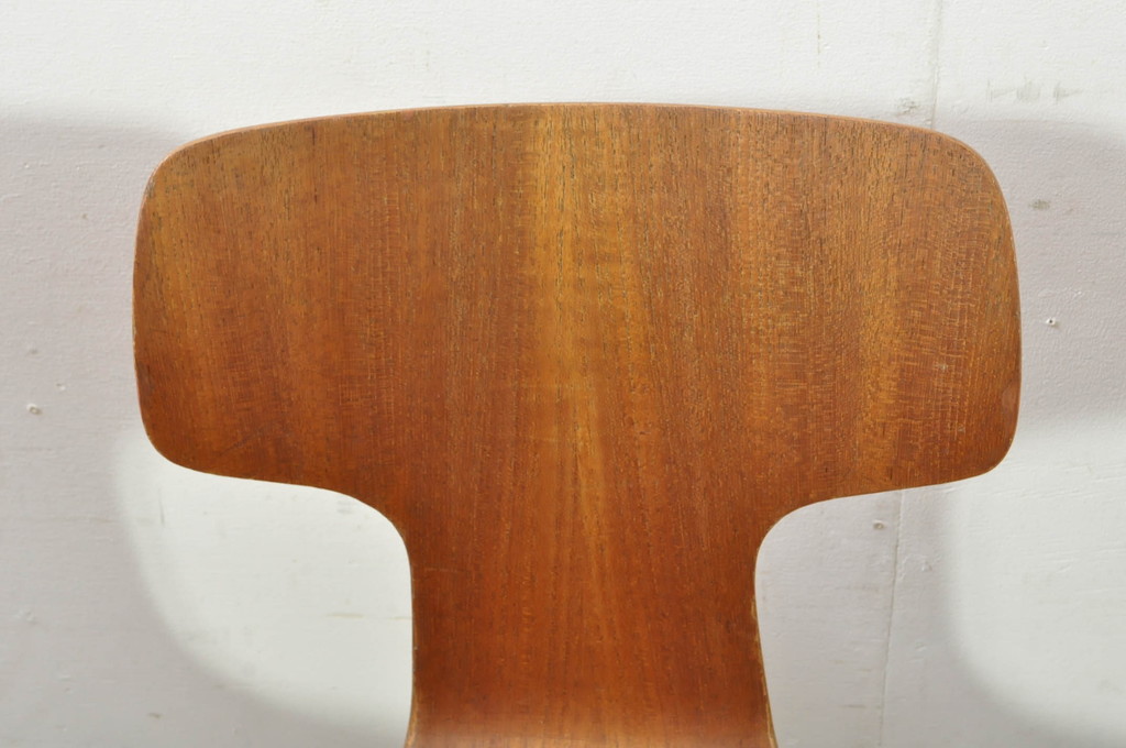 デンマークビンテージ　FRITZ HANSEN(フリッツハンセン)　Arne Jacobsen(アルネ・ヤコブセン)　model.3123　子供用Tチェア3脚セット(キッズチェア、ハンマーチェア、チャイルドチェア、ダイニングチェア、板座チェア、北欧、ヴィンテージ)(R-080793)