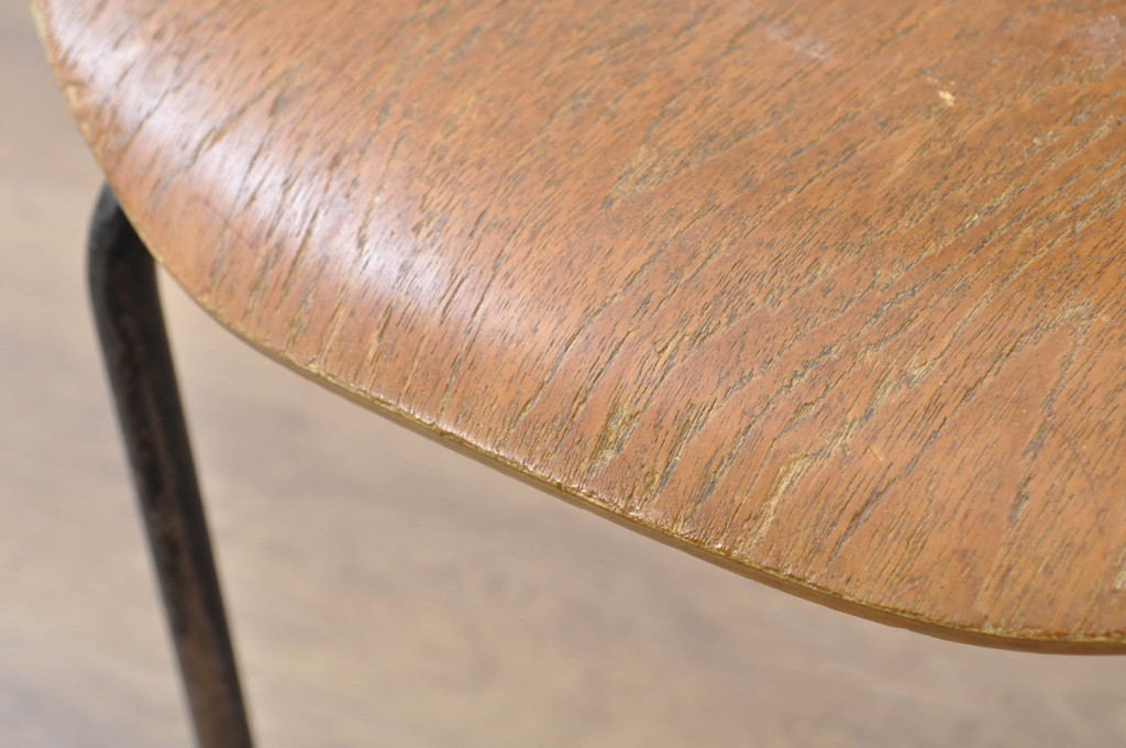 デンマークビンテージ　FRITZ HANSEN(フリッツハンセン)　Arne Jacobsen(アルネ・ヤコブセン)　model.3123　子供用Tチェア3脚セット(キッズチェア、ハンマーチェア、チャイルドチェア、ダイニングチェア、板座チェア、北欧、ヴィンテージ)(R-080793)