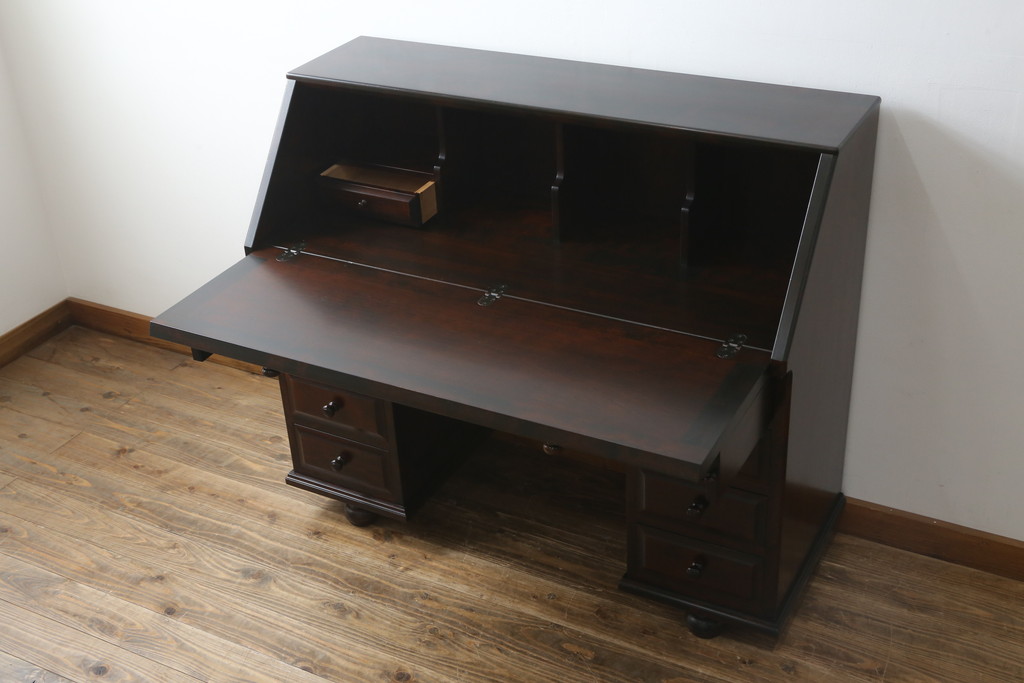 中古　美品　カバ材　北の匠　山室家具製作所　希少な絶版品!風格ある存在感のライティングビューロー(デスク、両袖机、ワークデスク、在宅ワーク)(R-058150)