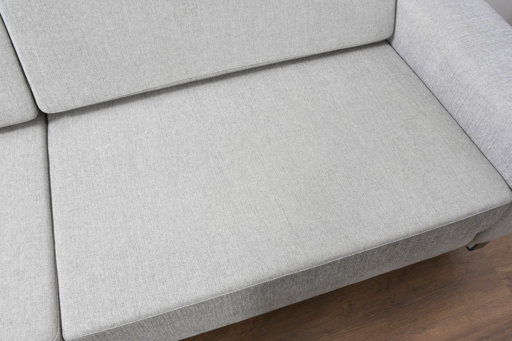  中古　BoConcept(ボーコンセプト)　Anders Norgaard(アンダース・ノルガード)デザイン　I.D.V.2(アイディーヴィーツー)　快適な座り心地と高級感ある空間を演出してくれる2.5人掛けソファ(2.5P、アームソファ、北欧)(定価約22万円)(R-081784)
