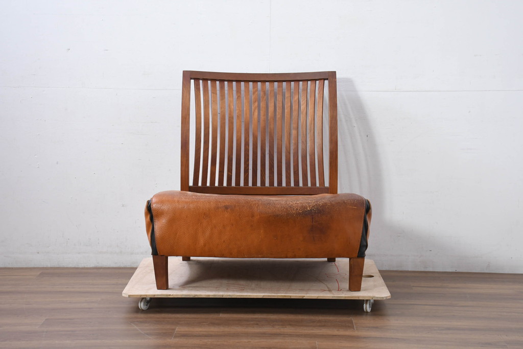 中古　希少な廃番品!!　BC工房　安楽きらきら椅子　チーク材　ワイドタイプ　和洋どちらの空間にも取り入れやすいアームレスチェア(1Pソファ、一人掛け)(R-081785)