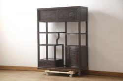 中古　美品　高級輸入家具　オーク材　重厚感ある佇まいと迫力ある彫刻が魅力的な特大キャビネット(収納棚、飾り棚、戸棚、引き出し)(R-067676)