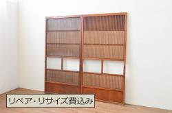 アンティーク建具　ペイント仕上げ限定　レトロな空間づくりにおすすめな古い学校の引き戸4枚セット(ガラス戸)(R-068699)