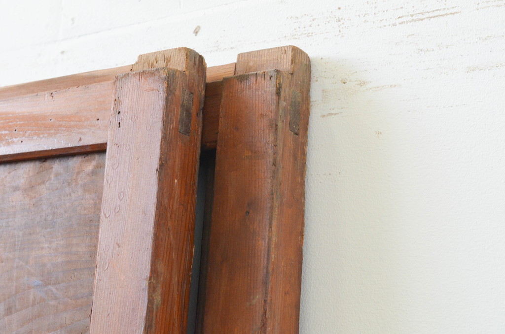 アンティーク建具　和の風情が感じられる裏障子付きの格子戸2枚セット(引き戸、ガラス帯戸、障子戸)(R-067347)