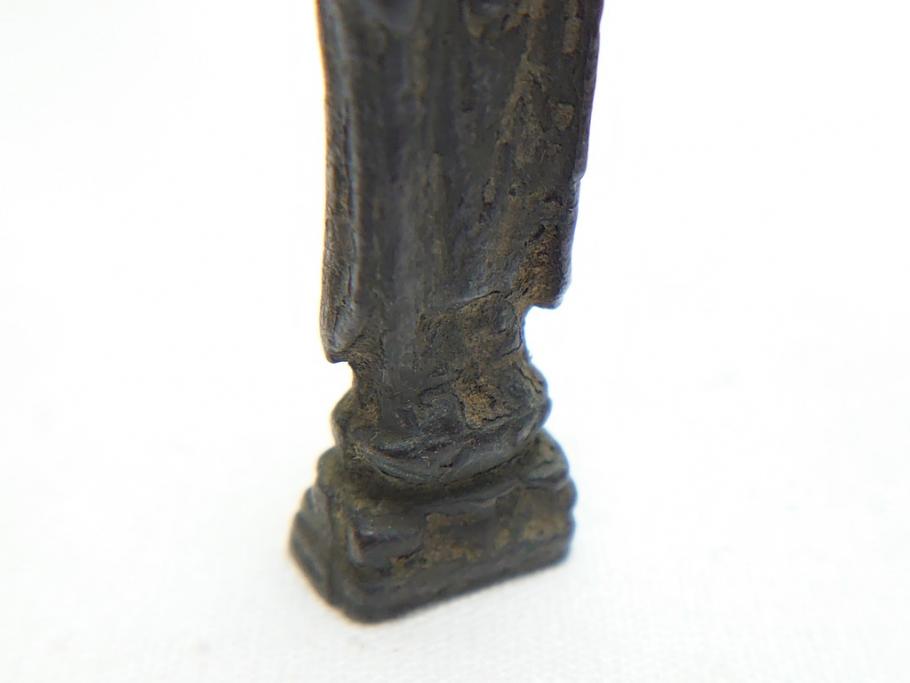  	江戸期　古い仏像など5点(置物、オブジェ、古銅、古玩、観音像、チベット像?)(R-062993)