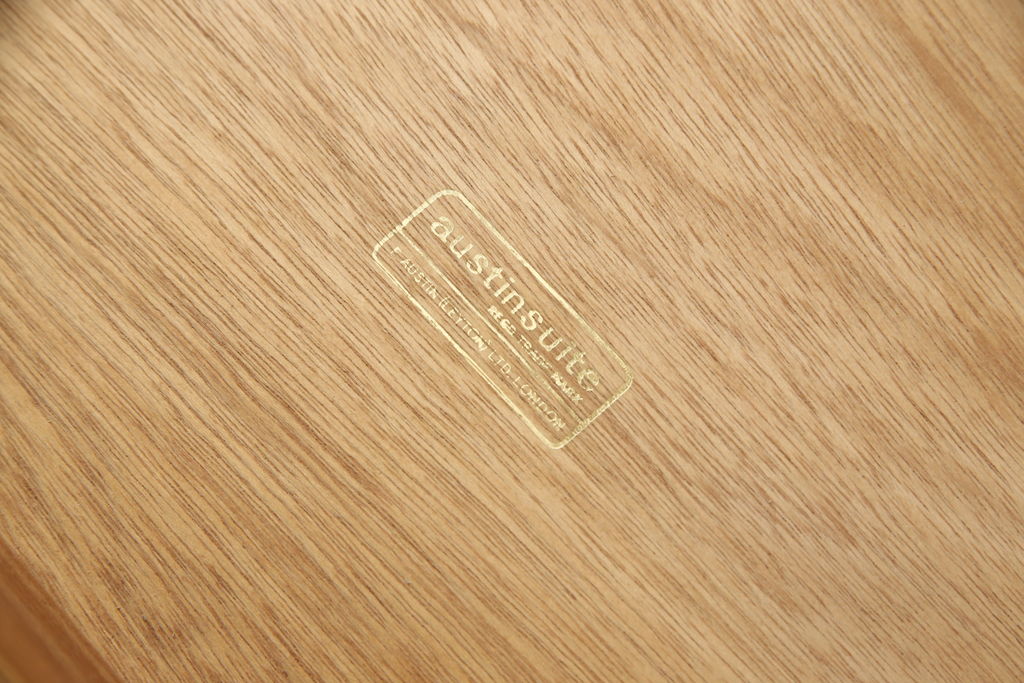 ヴィンテージ家具　イギリス　Austinsuite(オースティンスイート)　チーク材　ミッドセンチュリースタイルにもおすすめ! 縦型チェスト(引き出し、サイドチェスト、ビンテージ)(R-058746)