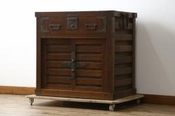 アンティーク家具　古い図書館の台形斜め本棚?(飾り棚/陳列棚/ブックシェルフ)