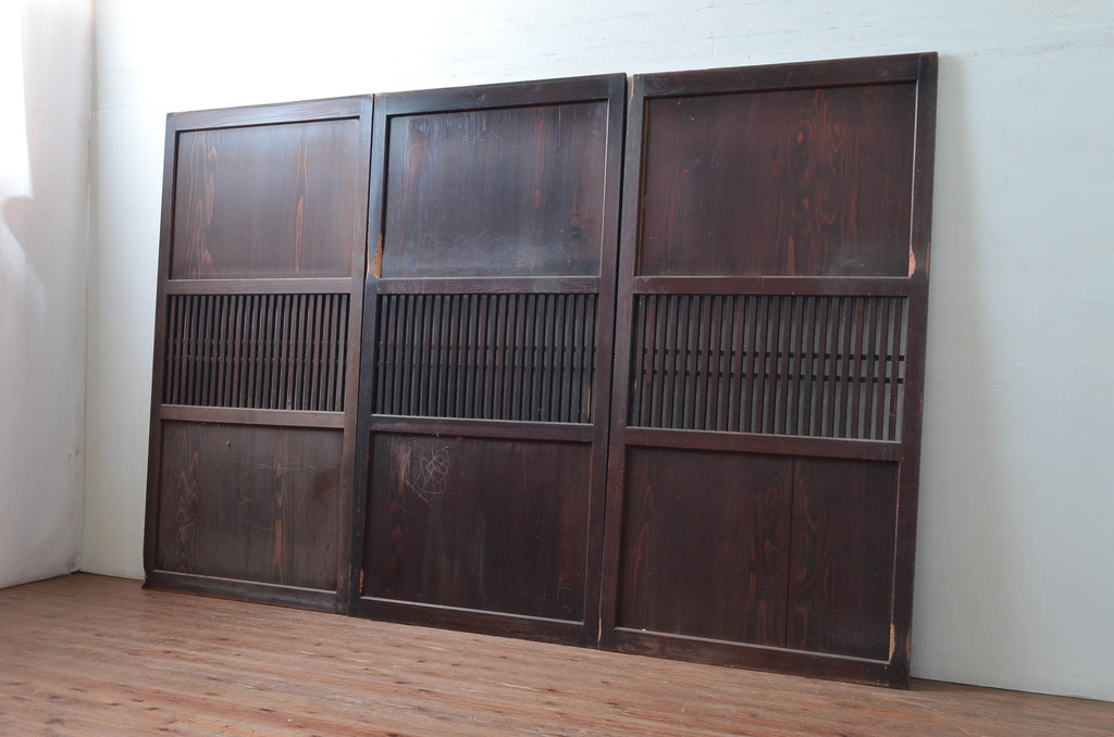 アンティーク建具　和モダンテイストのお部屋づくりに取り入れたい格子帯戸3枚セット(引き戸、格子戸)(R-080613)