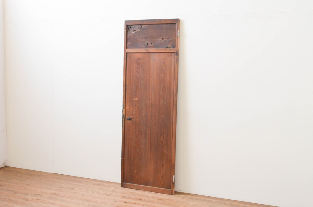 アンティーク建具　懐かしい雰囲気の幅狭扉1枚(木製扉、ドア)(R-066856)