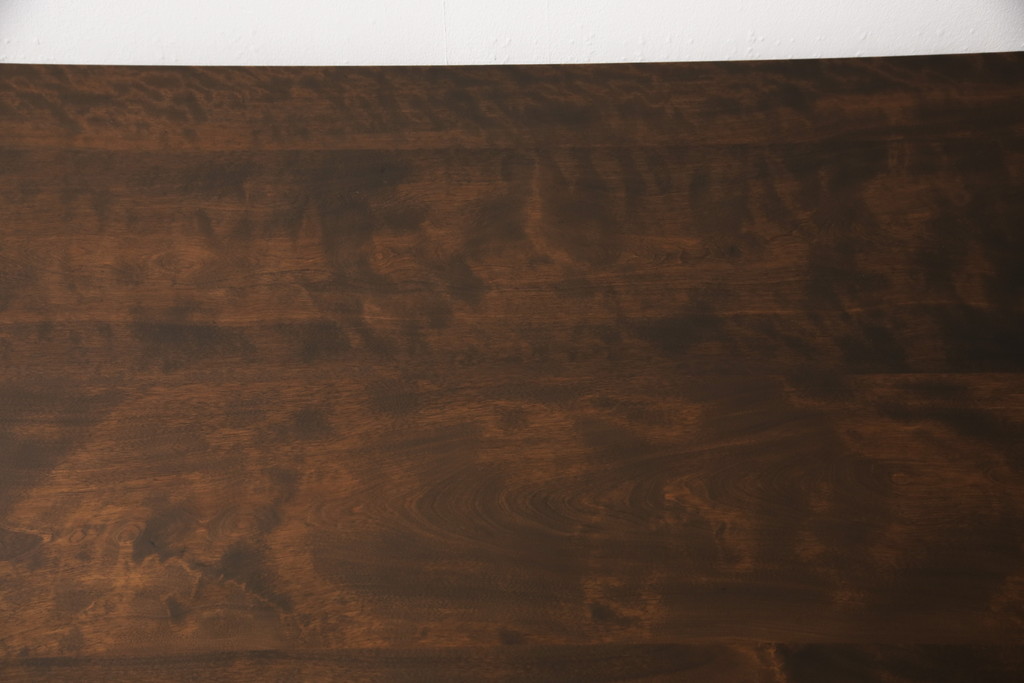 和製ビンテージ　九州民芸家具　絶版品!!　シンプルなデザインがお部屋に取り入れやすい上質なダイニングテーブル(机、2人掛け、4人掛け)(R-053369)