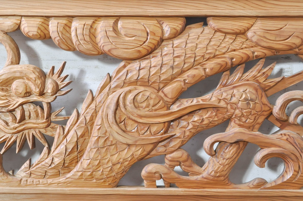 ビンテージ建具　杉(スギ)材　躍動感ある龍(竜)が見事な両面彫刻欄間2枚セット(明かり取り、明り取り、ヴィンテージ)(R-073857)