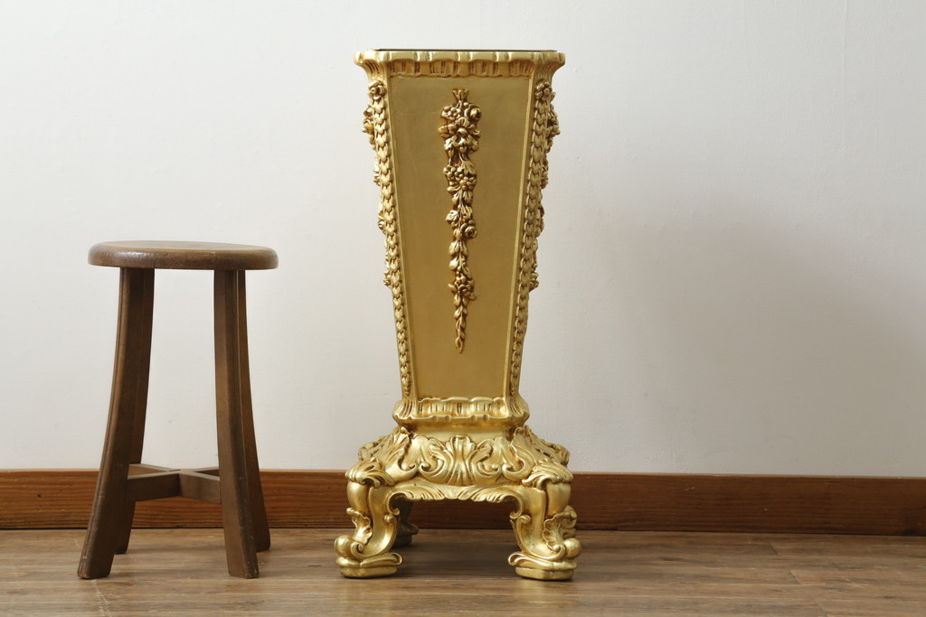 中古　美品　イタリアブランド家具　SILIK(シリック)　気品溢れる佇まいが目を引くアンブレラスタンド(傘立て)(定価約37万円)(R-060494)