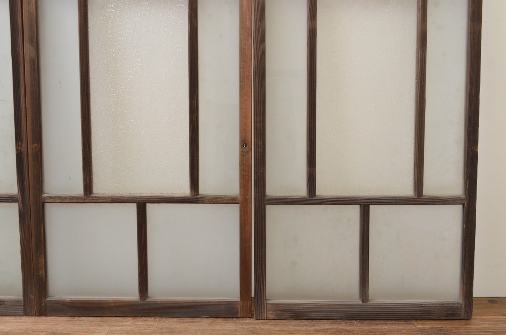 アンティーク建具　大正ロマン　ノスタルジックな雰囲気漂う幅狭ガラス窓4枚セット(引き戸、ガラス戸)(R-067204)
