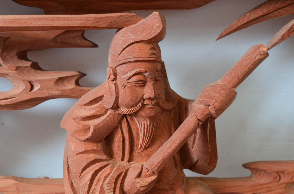 ビンテージ建具　井波彫刻　縁起の良い七福神の図柄が存在感を放つ両面彫刻欄間2枚セット(明かり取り、明り取り、ランマ、ヴィンテージ)(R-080516)