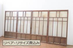 アンティーク建具　古い木味が魅力のマス目(升目)格子のガラス戸1枚(引き戸)(R-067341)