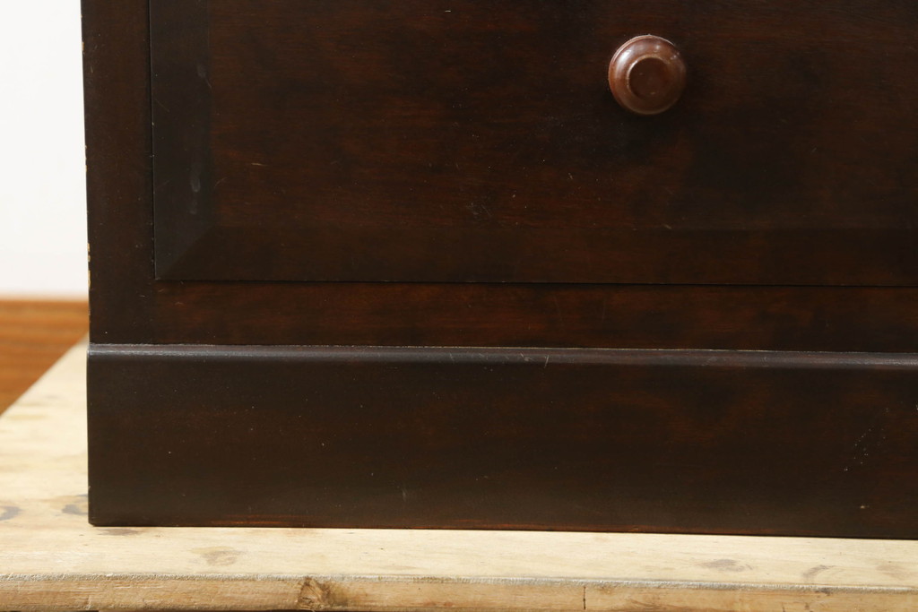 中古　美品　松本民芸家具　シンプルな作りで合わせやすいD型小物整理箪笥(縦型チェスト、引き出し、収納タンス)(定価約27万円)(R-075614)