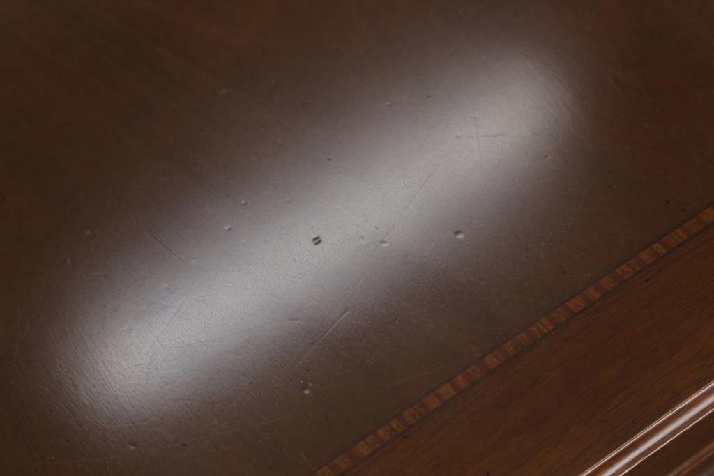 中古　カリモク家具(karimoku)　domani(ドマーニ)　PROCEED(プロシード)シリーズ　シックな色味とスタイリッシュなデザインが魅力的なダイニングテーブル(食卓、4人掛け、6人掛け)(R-075294)