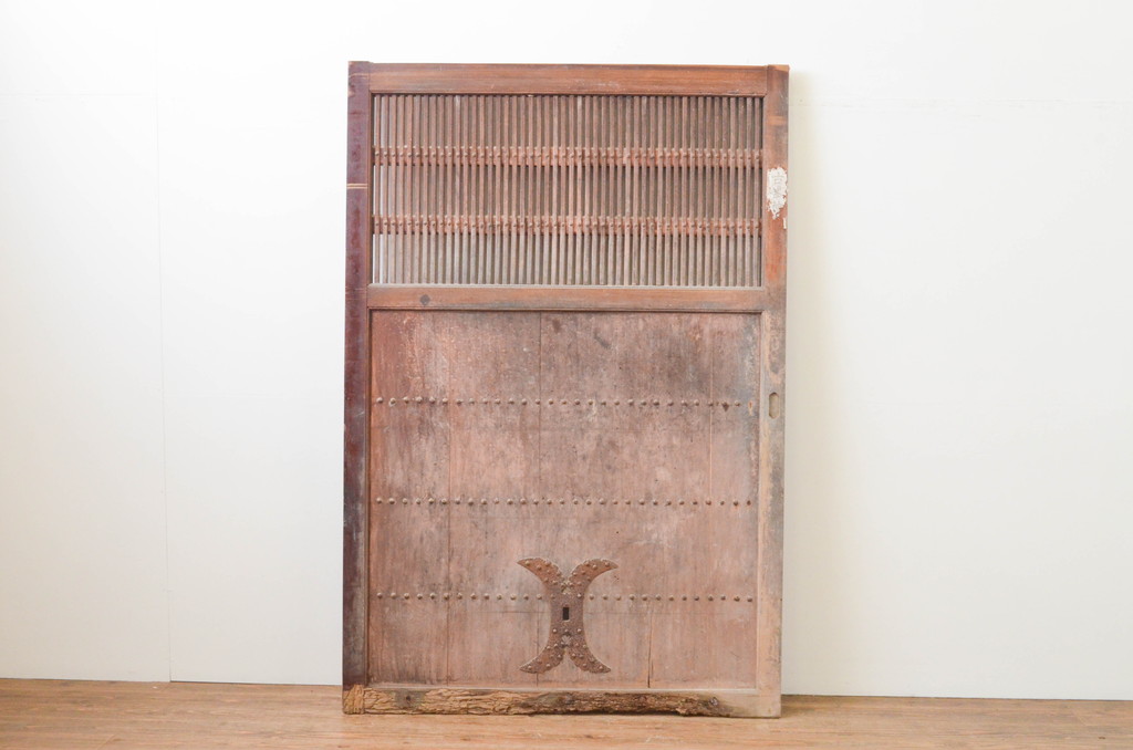 secondhand012_f0605-n