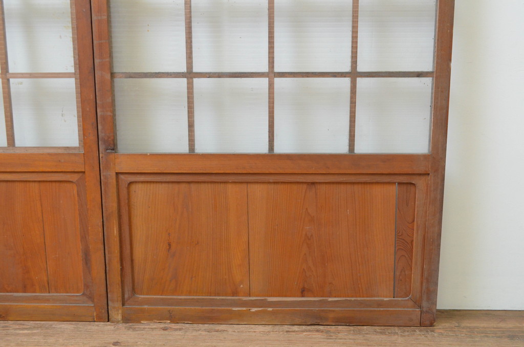 レトロ建具 昭和中期 すりガラス 温かみのある雰囲気が素敵な