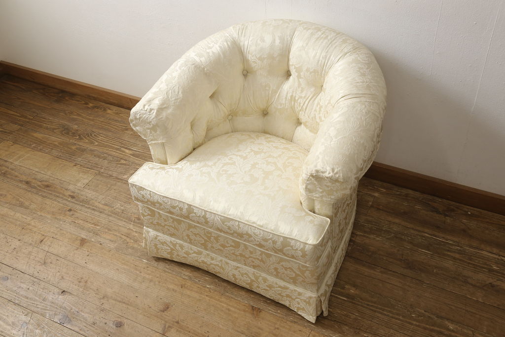 中古　超美品　DREXEL HERITAGE(ドレクセルヘリテイジ)　アップホルスタリ―　気品ある佇まいが美しい1人掛けソファ(定価約62万円)(一人掛けソファ、アームチェア)(R-054444)