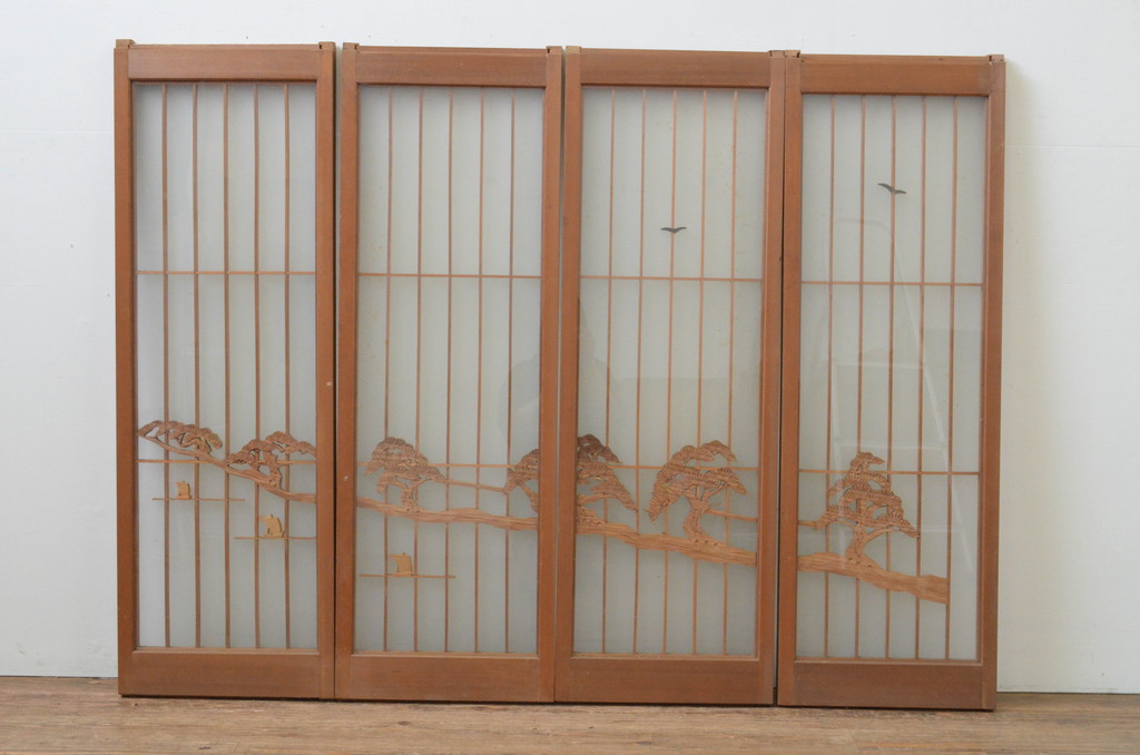 アンティーク建具　両面ガラス　大胆かつ繊細な彫刻が美しい書院戸4枚セット(窓、ガラス戸、引き戸)(R-067566)