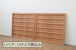 【加工実例】明治期の富山蔵戸に高品質リペアを施しました。吊り戸仕様にする為の加工、吊り金具・ガイドレールを取り付け。左框の両面には取っ手、引き戸鎌錠を取り付けました。格子部分の裏側にはクリアガラスをはめ込み、現状の色味を活かして仕上げました。(引き戸、玄関戸、建具)