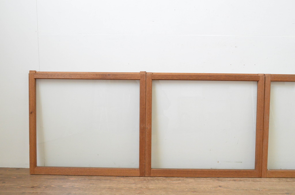 アンティーク建具　昭和レトロな雰囲気を盛り上げる大判ガラス窓4枚セット(ガラス戸、引き戸)(R-067581)