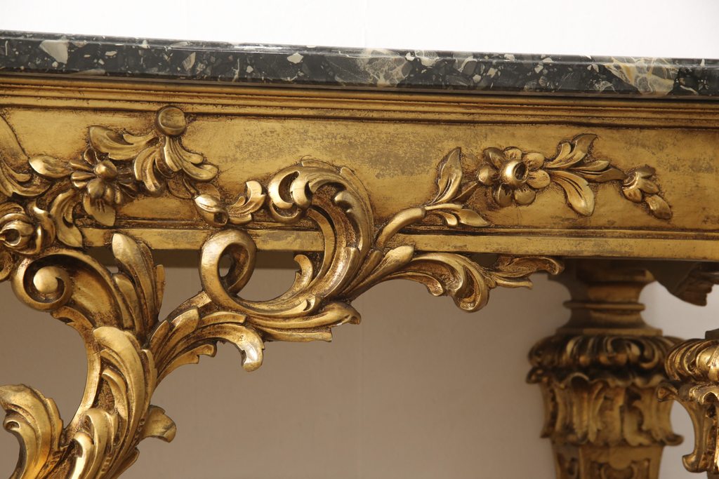 中古 極美品 イタリア超高級輸入家具 ロココ様式 ゴールドの彫刻