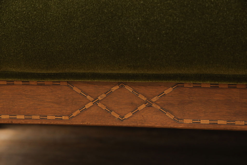 アンティーク家具　ナラ材　希少!象嵌入りの凝ったつくりが魅力的なソファ(3人掛けソファ、2人掛けソファ、アームソファ)(R-049251)