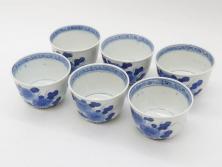 江戸期　古伊万里　染付　花蝶図　清楚な佇まいの湯呑6客セット(雷紋、湯のみ、ぐい吞み、茶器、煎茶、和食器)(R-081684)