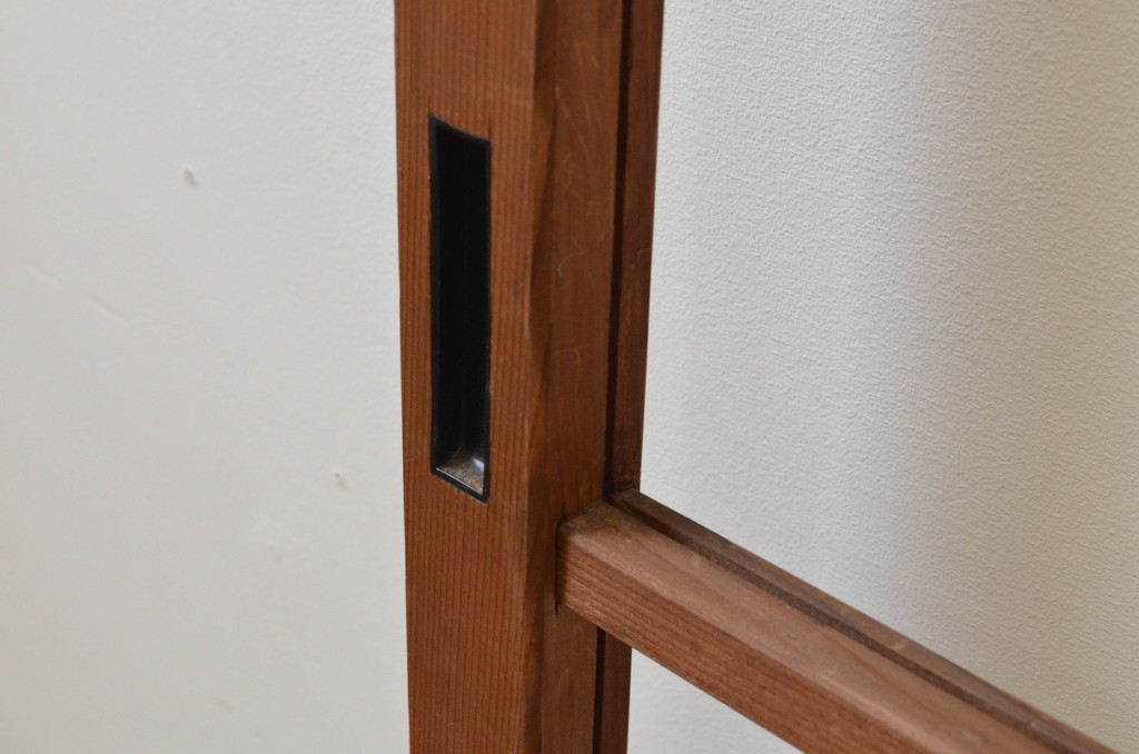 アンティーク建具　インテリアに取り入れやすいシンプルなデザインの升目(マス目)格子ガラス戸1枚(引き戸、ガラス戸)(R-067540)