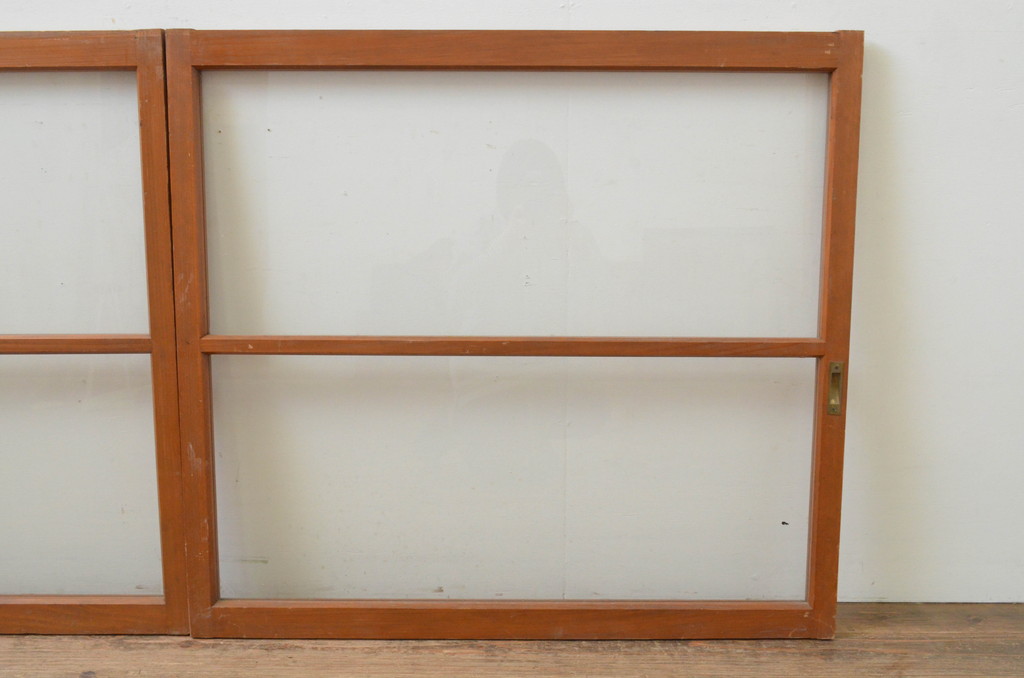 アンティーク建具　シンプルなデザインで合わせやすいガラス窓2枚セット(ガラス戸、引き戸)(R-067806)