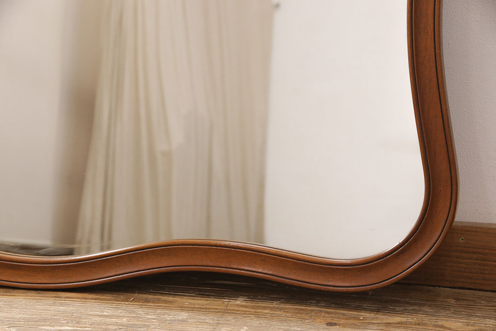 中古　美品　DREXEL HERITAGE(ドレクセルヘリテイジ)　Touraine(ツーレイン)　マホガニー材　凝ったつくりのウォールミラー(壁掛け鏡)(R-051491)
